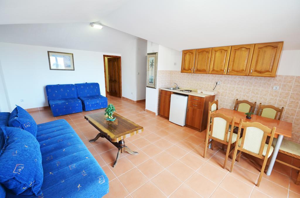 Guest House Villa Iva Budva Bilik gambar