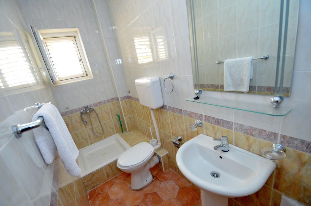 Guest House Villa Iva Budva Bilik gambar