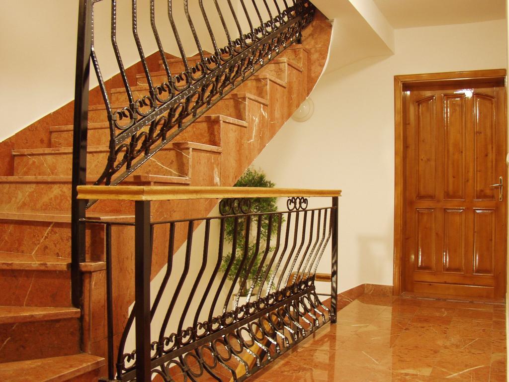 Guest House Villa Iva Budva Luaran gambar
