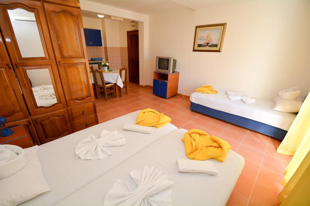Guest House Villa Iva Budva Bilik gambar